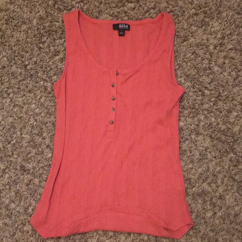 Pink tank top